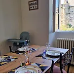 Apartment Au Ptit Bonheur Du Lot, Centre-ville, Calme, Vue, Jardin Espalion