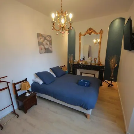 Au Ptit Bonheur Du Lot, Centre-ville, Calme, Vue, Jardin Appartamento