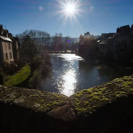 Au Ptit Bonheur Du Lot, Centre-ville, Calme, Vue, Jardin Apartment *