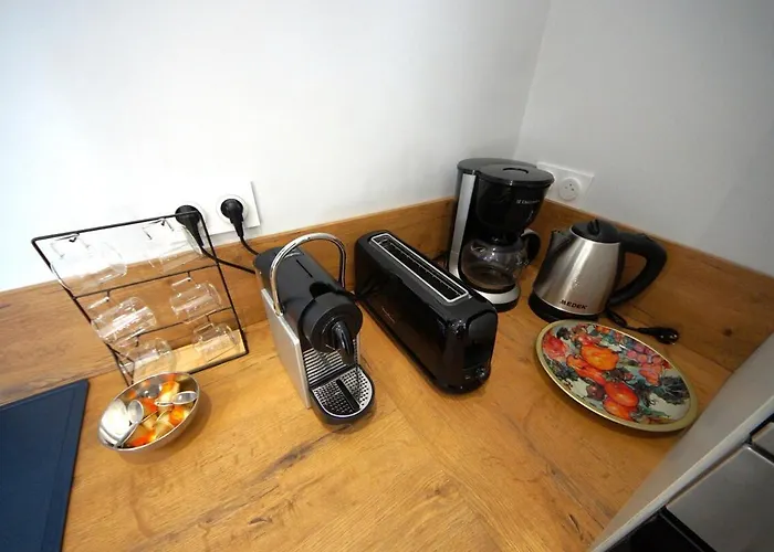 Au Ptit Bonheur Du Lot, Centre-ville, Calme, Vue, Jardin